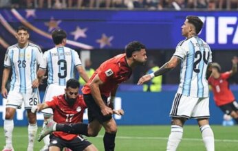 وفاة مشجعين مصريين إثر إصابتهما بأزمة قلبية خلال متابعة مباراة مصر والأرجنتين