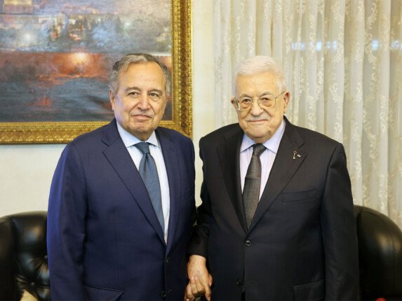 الرئيس الفلسطيني والأمين العام لجامعة الدول العربية يبحثان تطورات الأوضاع في الأراضي الفلسطينية