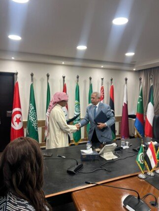 بروتوكول تعاون بين الأكاديمية العربية و«الاتحاد العربي لوسائل الإعلام» لتطوير الكفاءات الإعلامية ودعم صناعة المحتوى 2 khaligyoun52108