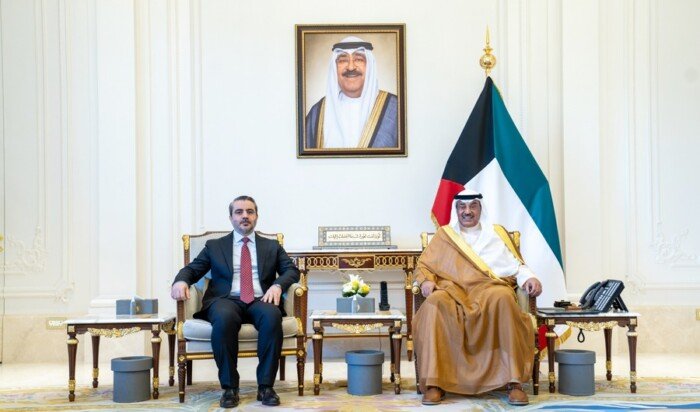 الكويت.. ولي العهد يستقبل وزير الخارجية السوري بمناسبة زيارته الرسمية للبلاد الكويت.. ولي العهد يستقبل وزير الخارجية السوري بمناسبة زيارته الرسمية للبلاد