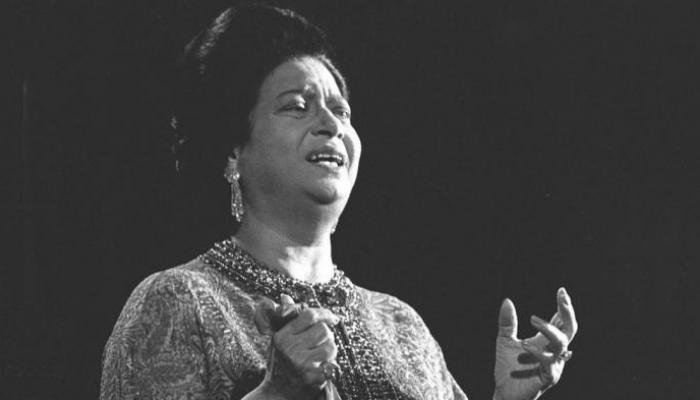 الأزمة تتصاعد.. أحفاد أم كلثوم يتحركون قانونيا ضد محمد الصباغ.. تفاصيل جديدة في القضية الأزمة تتصاعد.. أحفاد أم كلثوم يتحركون قانونيا ضد محمد الصباغ.. تفاصيل جديدة في القضية