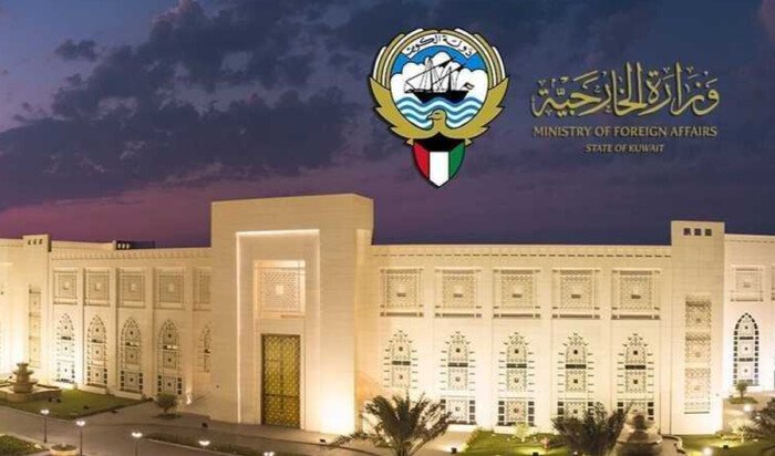 الكويت تدين الاعتداءات الإيرانية على البحرين والأردن وتؤكد تضامنها الكامل مع البلدين الكويت تدين الاعتداءات الإيرانية على البحرين والأردن وتؤكد تضامنها الكامل مع البلدين