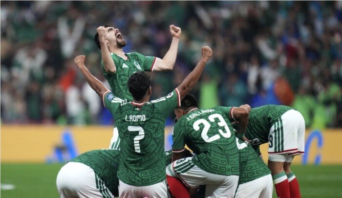 المكسيك تحجز بطاقة العبور إلى ثمن نهائي كأس العالم المكسيك تحجز بطاقة العبور إلى ثمن نهائي كأس العالم