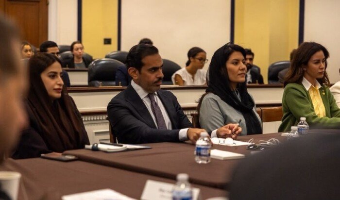 سفيرة الكويت بواشنطن تشارك في الاجتماع الخليجي الأردني مع أعضاء في مجلس النواب الأمريكي سفيرة الكويت بواشنطن تشارك في الاجتماع الخليجي الأردني مع أعضاء في مجلس النواب الأمريكي