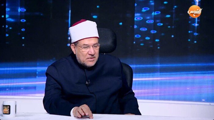 وزير الأوقاف السابق: مصر تواجه تحديات غير مسبوقة على الاتجاهات الإستراتيجية الأربعة وزير الأوقاف السابق: مصر تواجه تحديات غير مسبوقة على الاتجاهات الإستراتيجية الأربعة