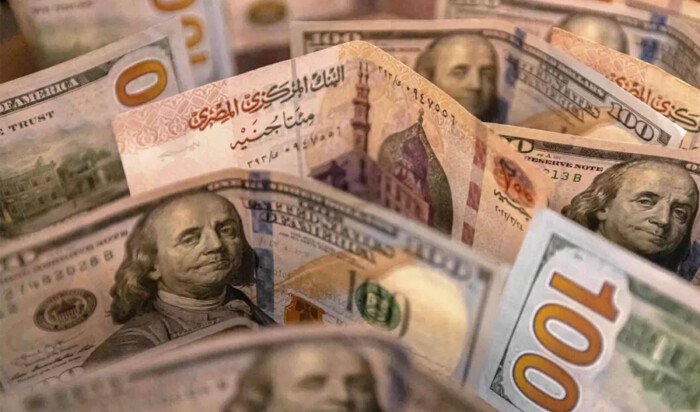 تراجع ملحوظ في سعر صرف العملة الأمريكية بالبنوك المصرية.. التفاصيل تراجع ملحوظ في سعر صرف العملة الأمريكية بالبنوك المصرية.. التفاصيل