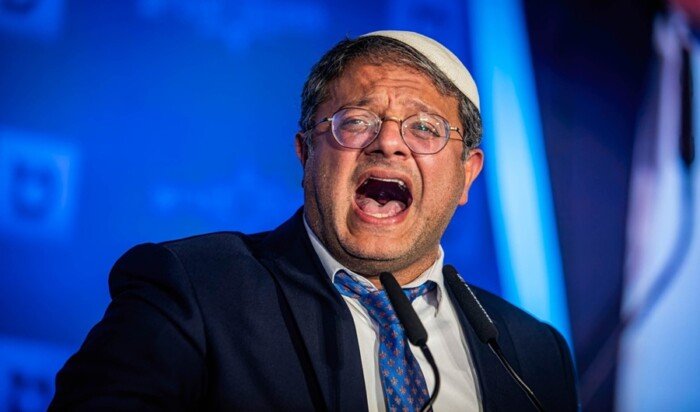 بن غفير يدعو إلى تدمير منازل فلسطينيين في الضفة الغربية عقب اشتباكات قرب نابلس بن غفير يدعو إلى تدمير منازل فلسطينيين في الضفة الغربية عقب اشتباكات قرب نابلس