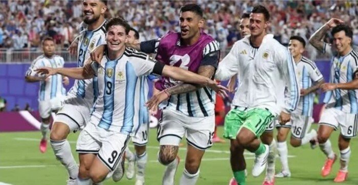 الأرجنتين تهزم سويسرا وتحجز مقعدها بنصف نهائي مونديال أمريكا الأرجنتين تهزم سويسرا وتحجز مقعدها بنصف نهائي مونديال أمريكا