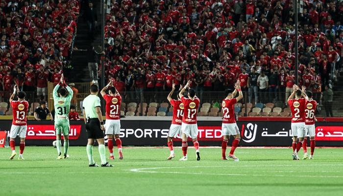 عموتة يظهر لأول مرة.. الأهلي يفتتح استعداداته للموسم الجديد بمواجهة النصر عموتة يظهر لأول مرة.. الأهلي يفتتح استعداداته للموسم الجديد بمواجهة النصر