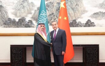 الصين والسعودية تدعوان لاتفاق شامل بين واشنطن وطهران.. وتؤكدان دعمهما لخفض التوتر بالمنطقة