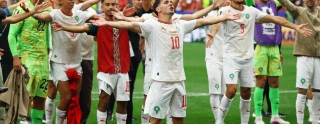 أسود المغرب بعد التأهل لربع النهائي: روح المجموعة صنعت الفارق.. وفرحة الجماهير أكبر مكافأة لنا أسود المغرب بعد التأهل لربع النهائي: روح المجموعة صنعت الفارق.. وفرحة الجماهير أكبر مكافأة لنا