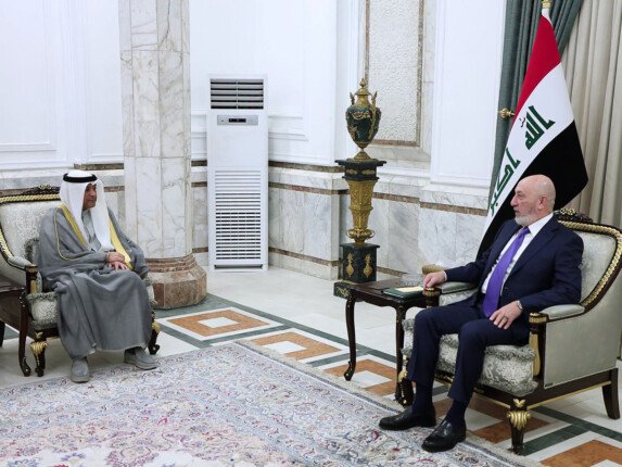 الرئيس العراقي وأمين عام مجلس التعاون الخليجي يبحثان العلاقات الثنائية والقضايا الإقليمية الرئيس العراقي وأمين عام مجلس التعاون الخليجي يبحثان العلاقات الثنائية والقضايا الإقليمية