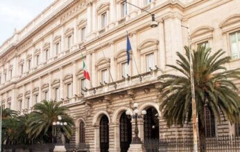 البنك المركزى الإيطالى: تراجع مؤشر اليورو فى يونيو وسط ضعف الثقة الاقتصادية