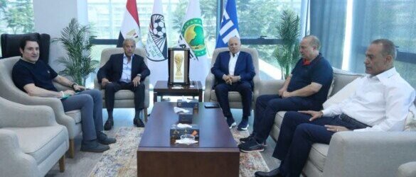 أبوريدة يجتمع بشوقي غريب لمناقشة خطة تطوير المنظومة الفنية والمنتخبات الوطنية