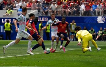 إسبانيا تتخطى بلجيكا وتضرب موعدا مع فرنسا في نصف نهائي كأس العالم