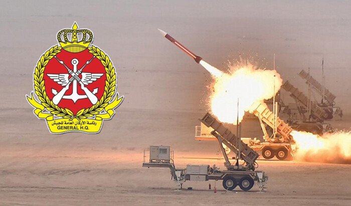 الجيش الكويتي: دفاعاتنا الجوية تتصدى حالياً لهجمات صاروخية وطائرات مسيّرة معادية الجيش الكويتي: دفاعاتنا الجوية تتصدى حالياً لهجمات صاروخية وطائرات مسيّرة معادية