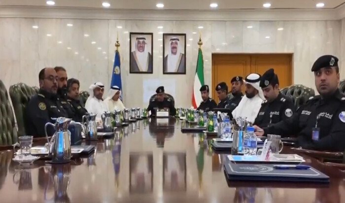 الكويت والسعودية تبحثان تعزيز التعاون في النقل البري وتطوير التنسيق الجمركي الكويت والسعودية تبحثان تعزيز التعاون في النقل البري وتطوير التنسيق الجمركي