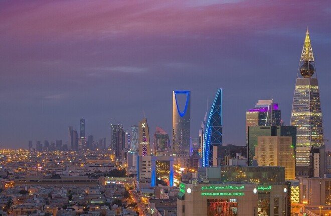 السعودية.. وفاة 6 شباب مصريين في الرياض جراء ماس كهربائي تثير حالة حزن واسعة السعودية.. وفاة 6 شباب مصريين في الرياض جراء ماس كهربائي تثير حالة حزن واسعة
