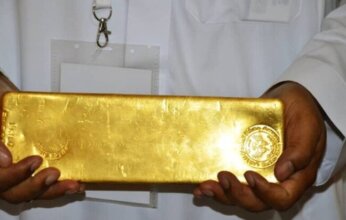 السودان يشدد مكافحة تهريب الذهب بعد خسائر بمليارات الدولارات